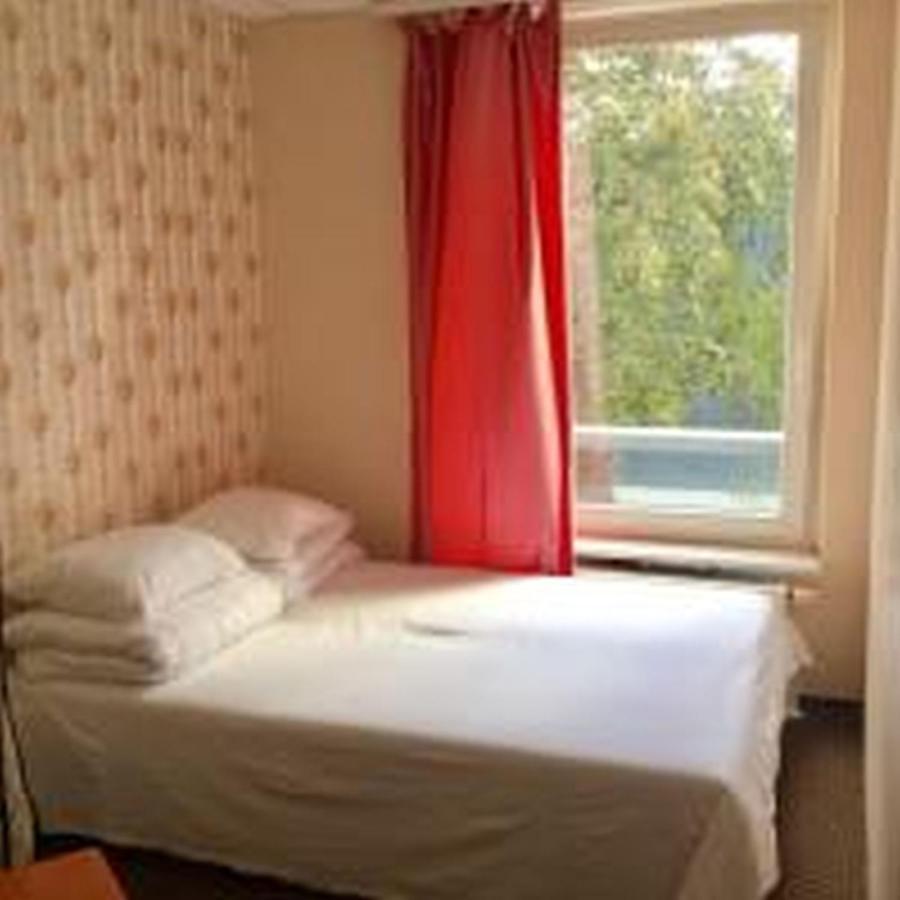 Harbour Hub Hostel Tallinn Ngoại thất bức ảnh