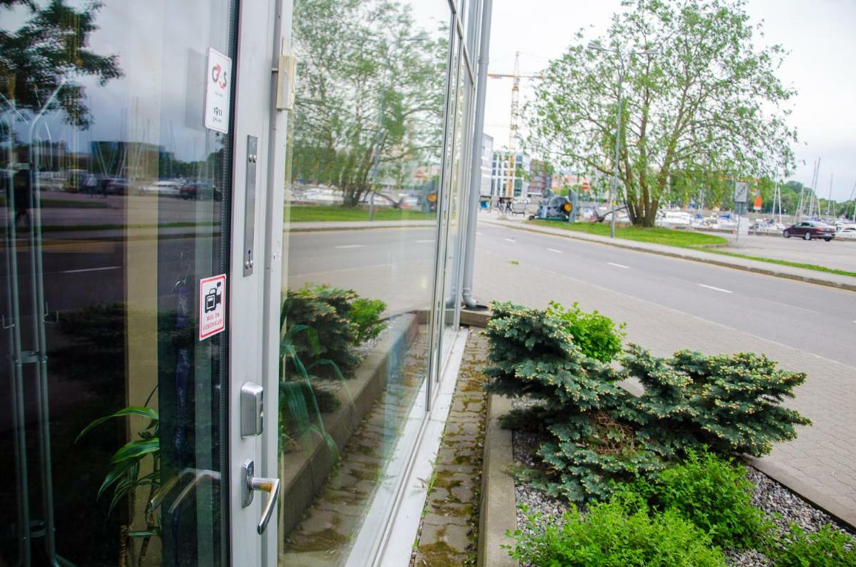 Harbour Hub Hostel Tallinn Ngoại thất bức ảnh
